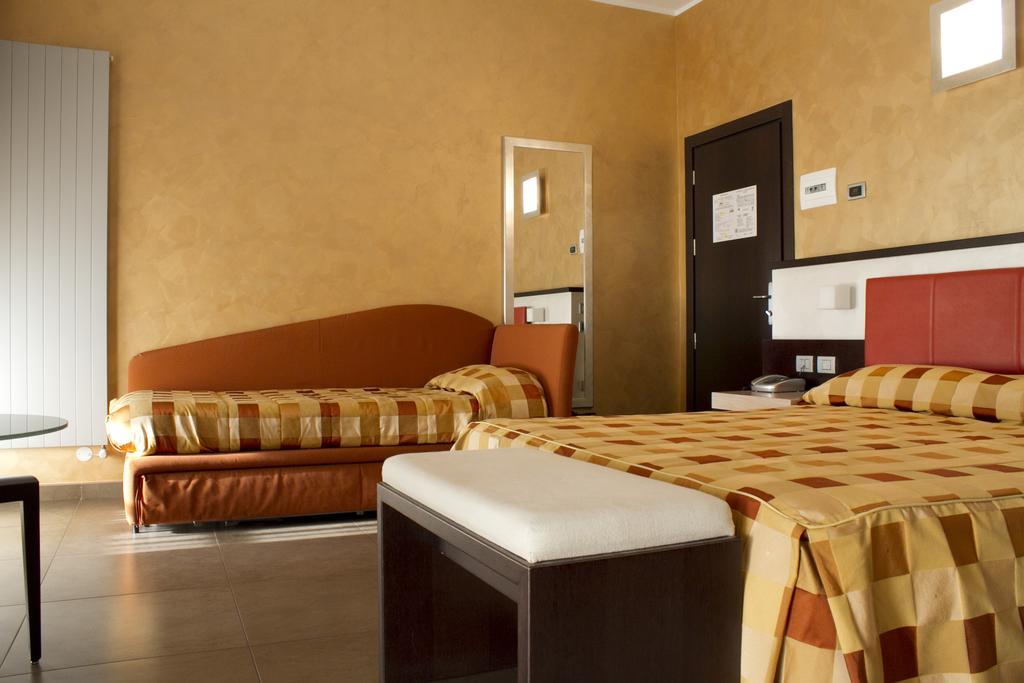 Hotel Dei Nani Iesi Rom bilde